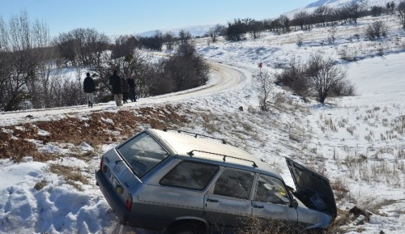 Günyüzü’nde trafik kazası: 2 yaralı