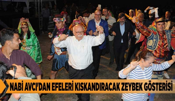 NABİ AVCI'DAN EFELERİ KISKANDIRACAK ZEYBEK GÖSTERİSİ