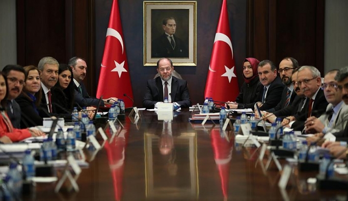 Başbakan Yardımcısı Akdağ: Çocuk istismarında cezaların ağırlaştırılmasında mutabıkız