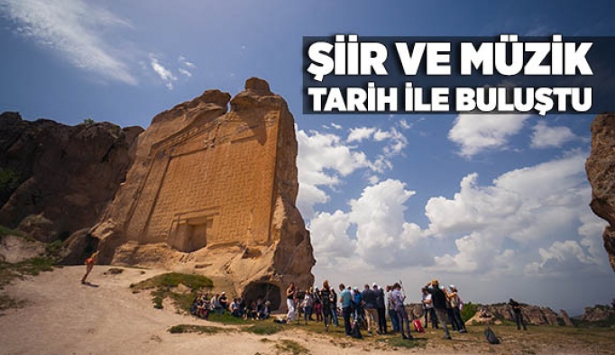 ŞİİR VE MÜZİK TARİH İLE BULUŞTU