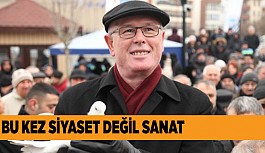 BAŞKAN KURT TİYATRO SAHNESİNDE